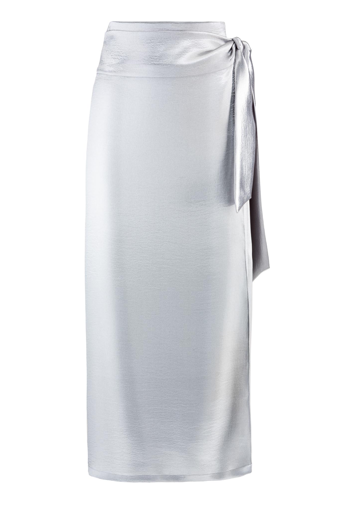 IVI collection figurbetonter Wickelrock aus einem schimmernden Metallic-Effekt Stoff in Farbe silber aus der AW24 Kollektion. IVI collection figure-hugging wrap skirt made from a shimmering metallic-effect fabric in silverfrom the AW24 collection.