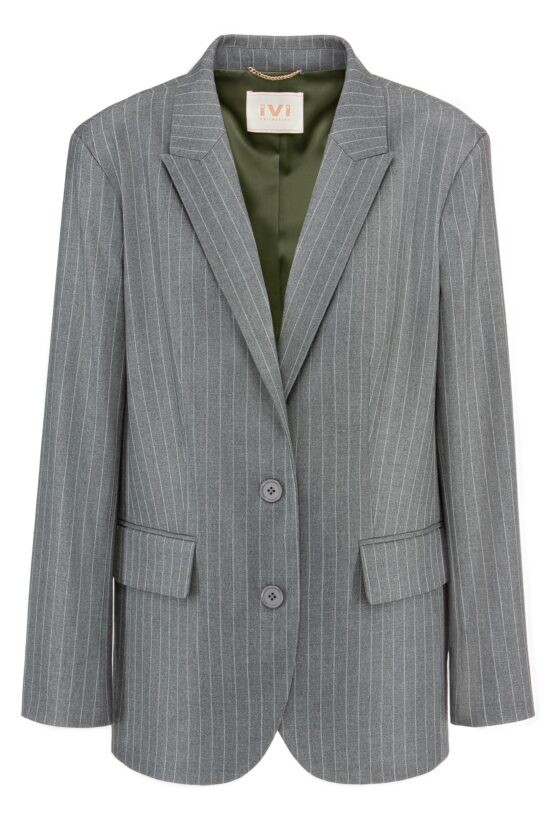 IVI collection einreihiger Blazer mit Reverskragen und Pattentaschen in klassischem Nadelstreifen und leicht taillierter Passform in Farbe grau aus der AW24 Kollektion. IVI collection single-breasted blazer with lapel collar and flap pockets in a classic pinstripe and slightly tailored fit in grey from the AW24 collection.