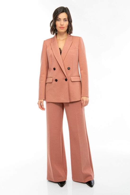 IVI collection SOLID JERSEY hochwertige Buntfaltenhose in den Farben rose aus der Resort25 Kollektion. IVI collection SOLID JERSEY high-quality pleated trouser in rose from the Resort25 collection.