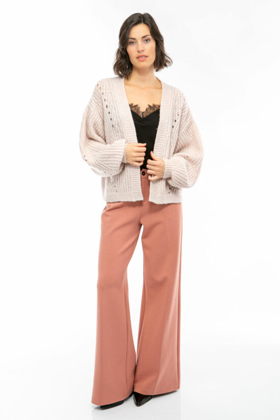 IVI collection SOLID KNIT Strickcardigan in der Farbe rose aus der Resort25 Kollektion. IVI collection SOLID KNIT cardigan in rose from the Resort25 collection.