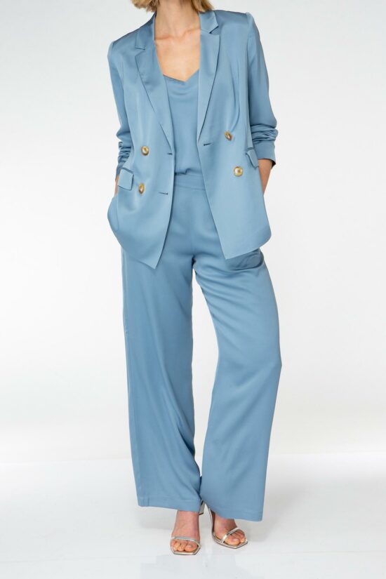 IVI collection light blue blazer in relaxed fit made from silk from aw24 collection