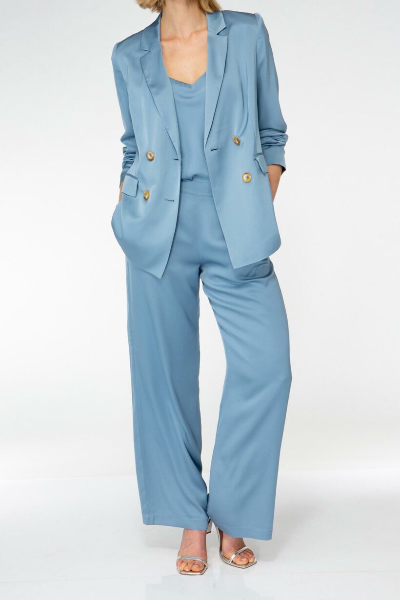 IVI collection light blue blazer in relaxed fit made from silk from aw24 collection